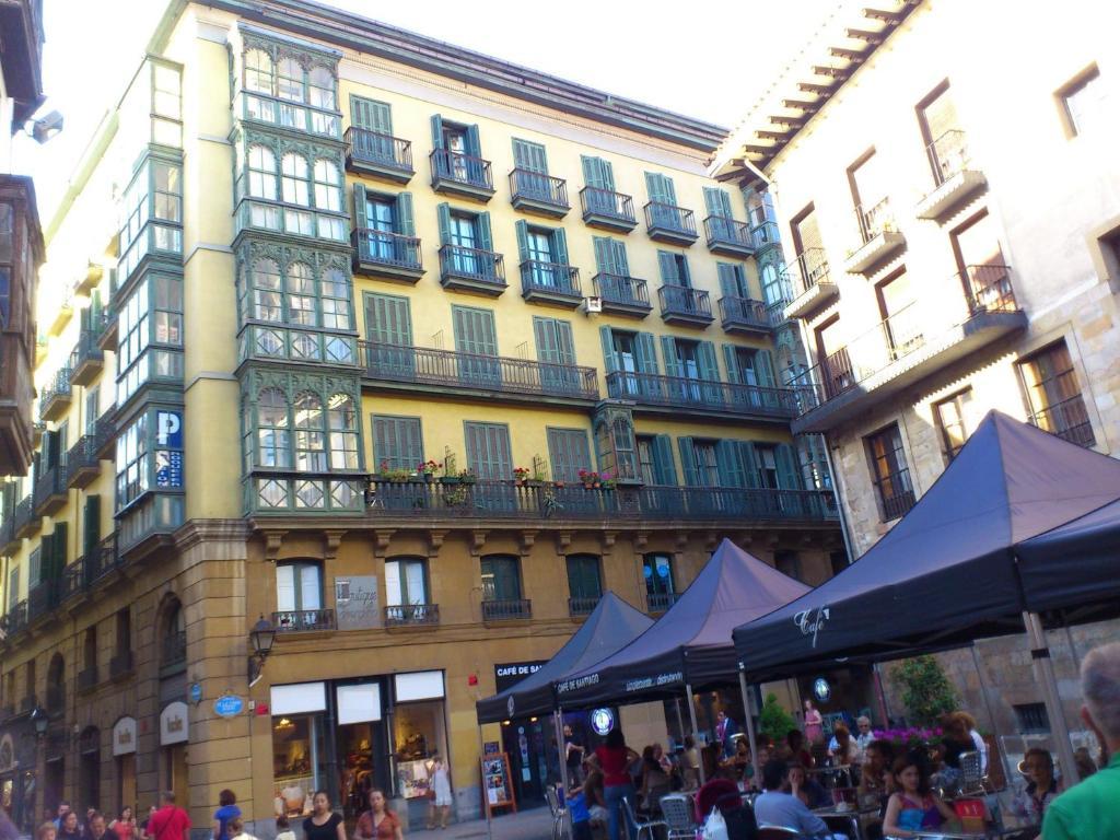 Roquefer Bilbao Central Rooms Eksteriør billede